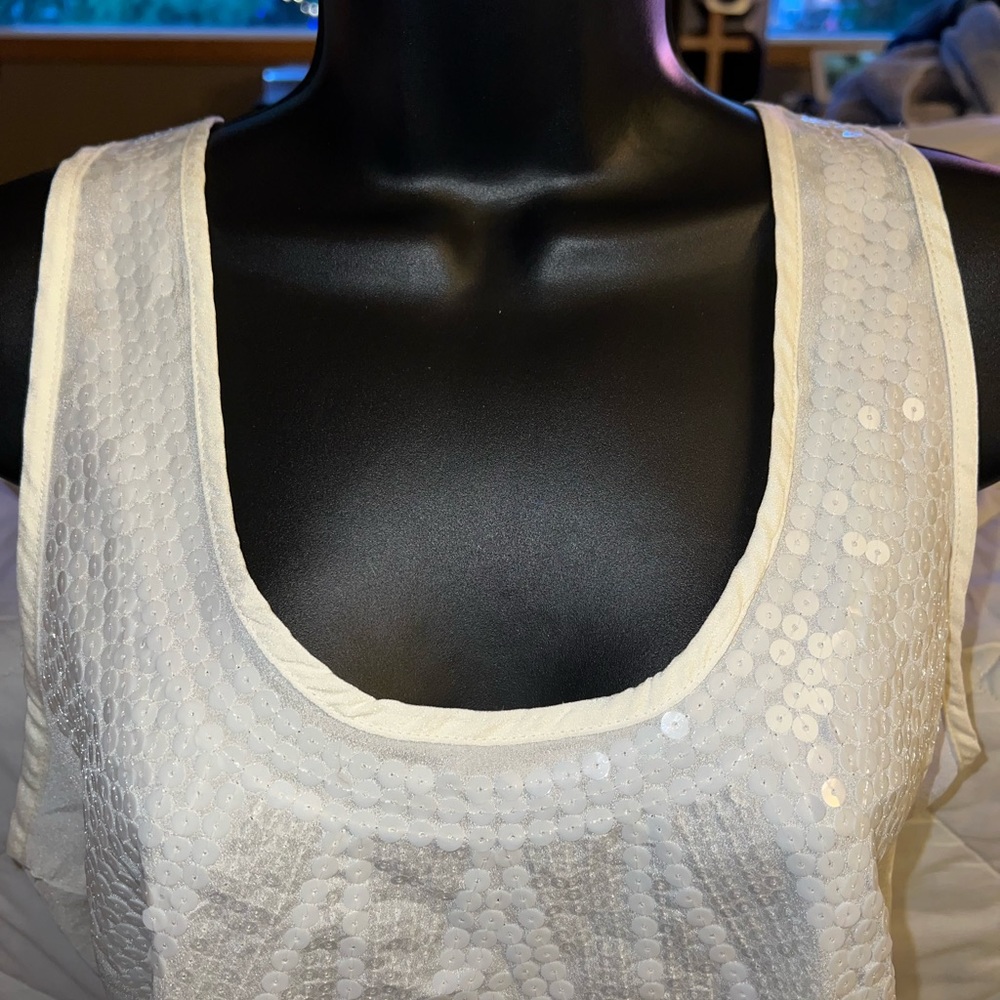 Urban Behaviour Sequin Racer Back Tank - Picture 2 of 8